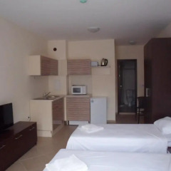 Отель Sun & Sea Apartments Болгария, Солнечный берег - отзывы, цены и фото номеров - забронировать отель Sun & Sea Apartments онлайн комната для гостей фото 2