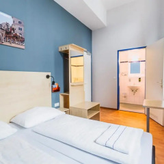 Отель A&O Salzburg Hauptbahnhof Стандартный номер