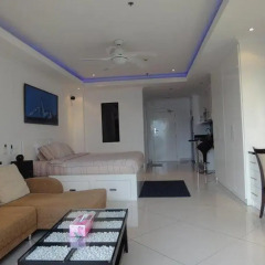 Отель Vtsix Condo Service at View Talay Condo Студия с различными типами кроватей фото 2