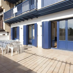 Отель Harresi - Basque Stay Испания, Фуэнтеррабиа - отзывы, цены и фото номеров - забронировать отель Harresi - Basque Stay онлайн балкон