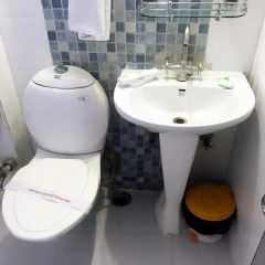 Отель OYO Rooms Bhikaji Cama Extension ванная