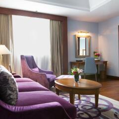 Chatrium Hotel Royal Lake Yangon 5* Люкс с двуспальной кроватью фото 16