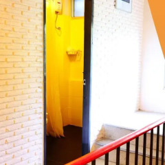 Отель Baan Saladaeng Boutique Guesthouse 3* Номер с общей ванной комнатой с различными типами кроватей (общая ванная комната) фото 4