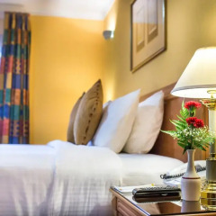 Отель Marbella Resort Полулюкс