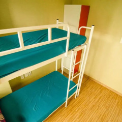 Kimchee Sinchon Guesthouse - Hostel Кровать в женском общем номере с двухъярусной кроватью фото 28