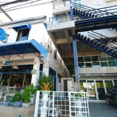 Chanchalay Hip Hostel парковка