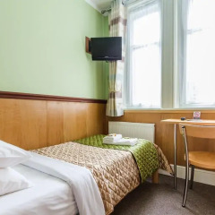 Gower House Hotel 3* Стандартный номер с различными типами кроватей фото 4