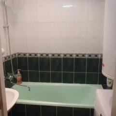 Гостиница Guest House Gera в Усинске отзывы, цены и фото номеров - забронировать гостиницу Guest House Gera онлайн Усинск ванная