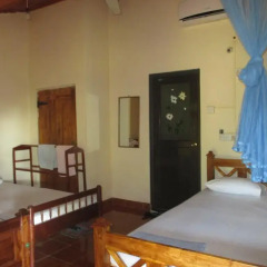Отель Village Garden Inn комната для гостей фото 3