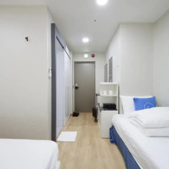 Stay 7 - Hostel (formerly K-Guesthouse Myeongdong 3) Стандартный номер с различными типами кроватей фото 2