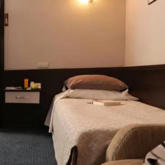 Гостиница River Park Hotel в Новосибирске - забронировать гостиницу River Park Hotel, цены и фото номеров Новосибирск сейф в номере