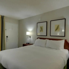 Отель Vagabond Inn San Diego Airport/Marina комната для гостей фото 3