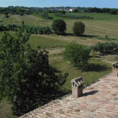 Отель B&B La Fattoria di Otello Джези