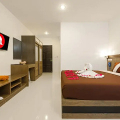 M.U.DEN Patong Phuket Hotel 3* Номер Делюкс двуспальная кровать фото 19