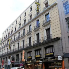 Отель Hostal Victoria III Стандартный номер с различными типами кроватей фото 4