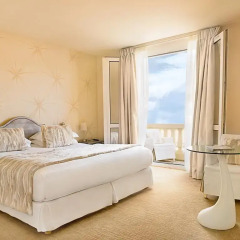 Отель Renoir Hotel Франция, Канны - отзывы, цены и фото номеров - забронировать отель Renoir Hotel онлайн комната для гостей фото 2