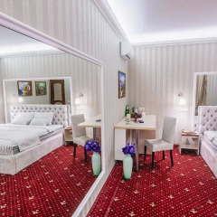 Гостиница Mini Hotel Aqua Life в Красноярске отзывы, цены и фото номеров - забронировать гостиницу Mini Hotel Aqua Life онлайн Красноярск комната для гостей фото 4