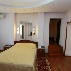 Stariy Stalingrad Hotel 4* Люкс повышенной комфортности с различными типами кроватей фото 3