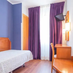 Hotel Cortes 2* Стандартный номер фото 10