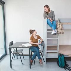 Antwerp Central Youth Hostel Кровать в женском общем номере с двухъярусной кроватью