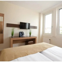 Отель Motel Plus Berlin 3* Номер Комфорт с различными типами кроватей фото 6
