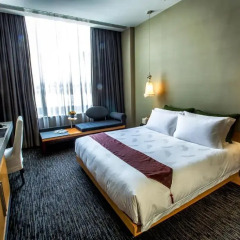 Отель Royal Tulip Luxury Hotels Carat - Guangzhou 4* Стандартный номер с разными типами кроватей фото 5