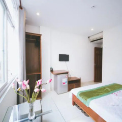 CK Saigon Central Hotel 2* Улучшенный номер с различными типами кроватей фото 4