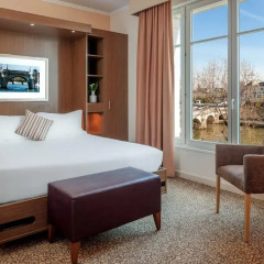 Отель Citadines Saint-Germain-des-Prés Paris 3* Студия с двуспальной кроватью фото 2