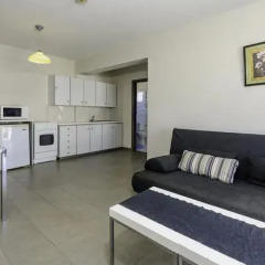 Отель Ayia Napa Suites комната для гостей