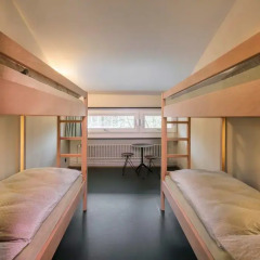 Youth Hostel Bern Кровать в общем номере с двухъярусной кроватью