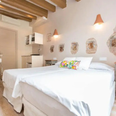 Апартаменты AinB Gothic-Jaume I Apartments Апартаменты с различными типами кроватей фото 2