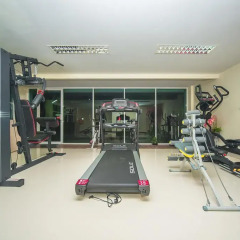 Santiphap Hotel & Villa фитнесс-зал фото 2