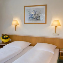 Отель Minotel Brack Garni 3* Стандартный номер фото 4