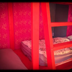 Baroque Hostel Кровать в женском общем номере