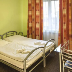 Hotel Inturprag 3* Номер Эконом с разными типами кроватей (общая ванная комната)