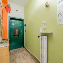 Отель European Rooms 3* Кровать в общем номере фото 17