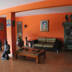 Altamont West Hotel интерьер отеля