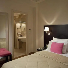 O&B Athens Boutique Hotel 4* Стандартный номер с двуспальной кроватью фото 5