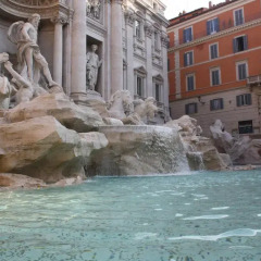 Отель Home In Rome Trevi бассейн