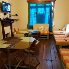Nuwara Eliya Hostel by Backpack Lanka питание