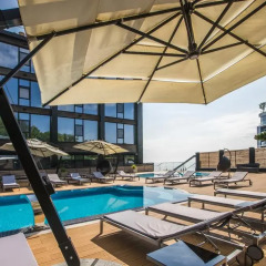 M1 Club Hotel бассейн фото 2