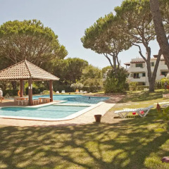 Отель Vilamoura Apartment with Pool Португалия, Картейра - отзывы, цены и фото номеров - забронировать отель Vilamoura Apartment with Pool онлайн бассейн