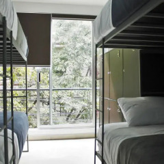 Отель Hostal Be Condesa Кровать в общем номере фото 6