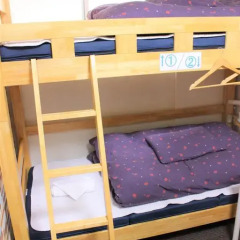 Отель K's House Tokyo Кровать в общем номере фото 9