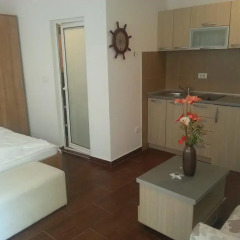 Апартаменты Apartments Aura Студия с различными типами кроватей фото 9