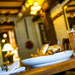 Отель The Groes Inn гостиничный бар