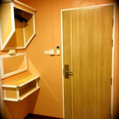 Urban Hostel Bangkok Стандартный номер с различными типами кроватей фото 3