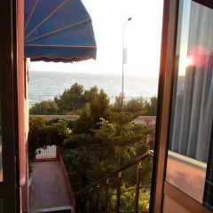 Отель Mario Hotel Албания, Саранда - отзывы, цены и фото номеров - забронировать отель Mario Hotel онлайн балкон