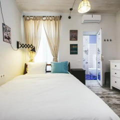 Отель 5 Vintage Guest House 3* Номер Делюкс с двуспальной кроватью фото 2