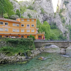 Отель Hostal Poncebos Испания, Кабралес - отзывы, цены и фото номеров - забронировать отель Hostal Poncebos онлайн